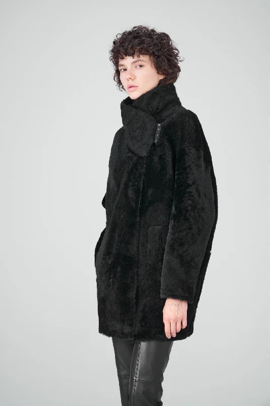 Rosa - Black Shearling Coat